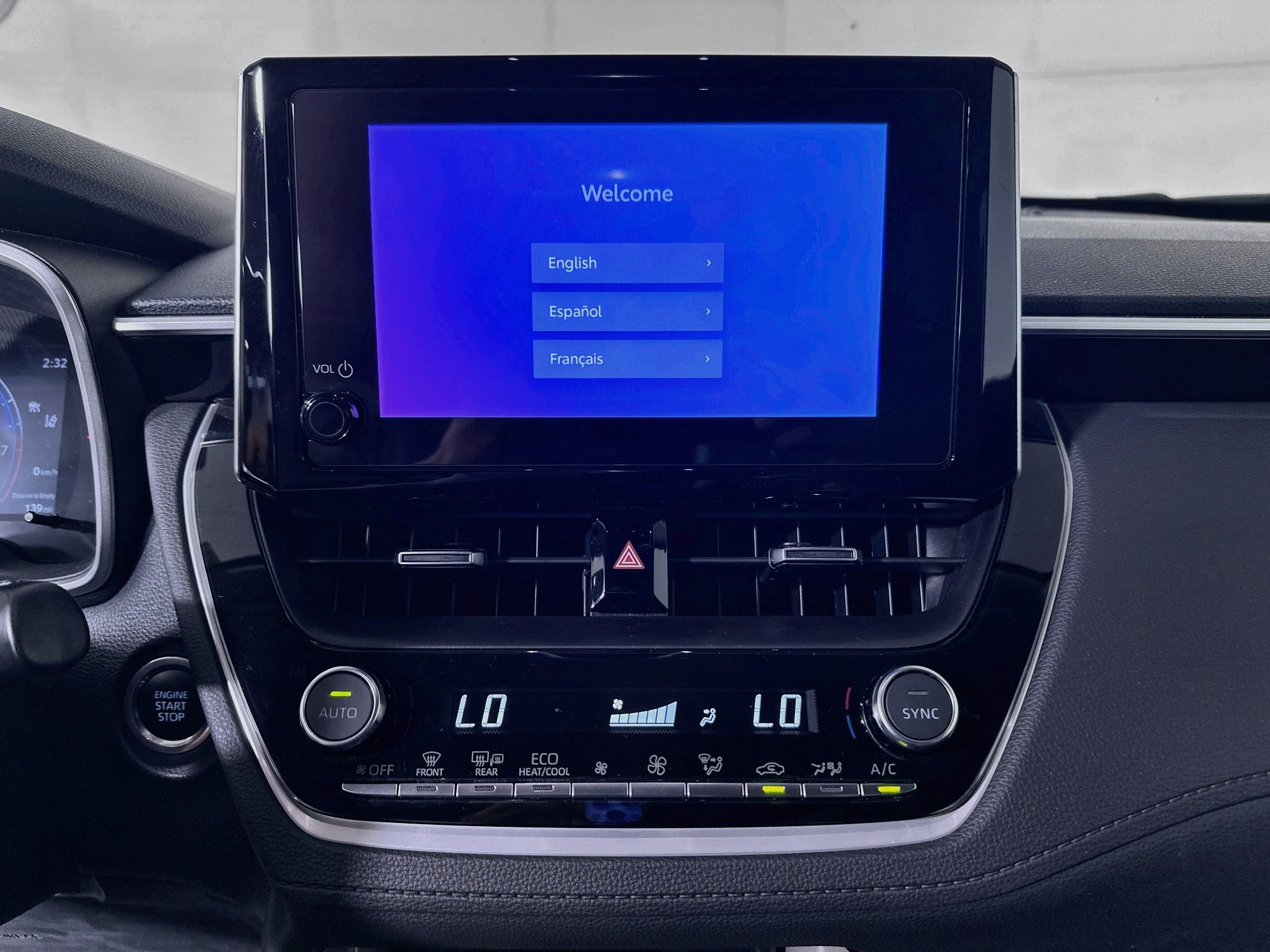 Certified 2023 Toyota Corolla Cross XLE w/ Convenience Package FWD image 24