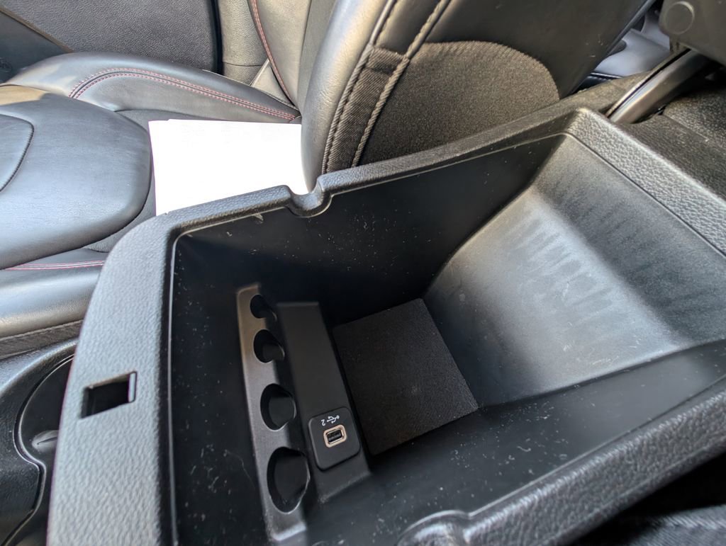 Used 2021 Jeep Cherokee Trailhawk image 31