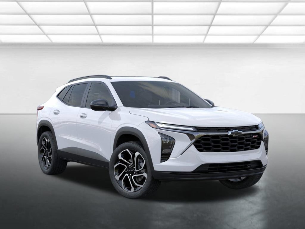 New 2026 Chevrolet Trax RS w/ Sunroof Package FWD image 8