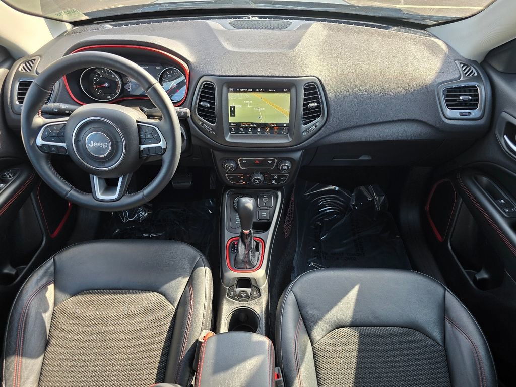 Used 2018 Jeep Compass Trailhawk w/ Navigation Group image 27