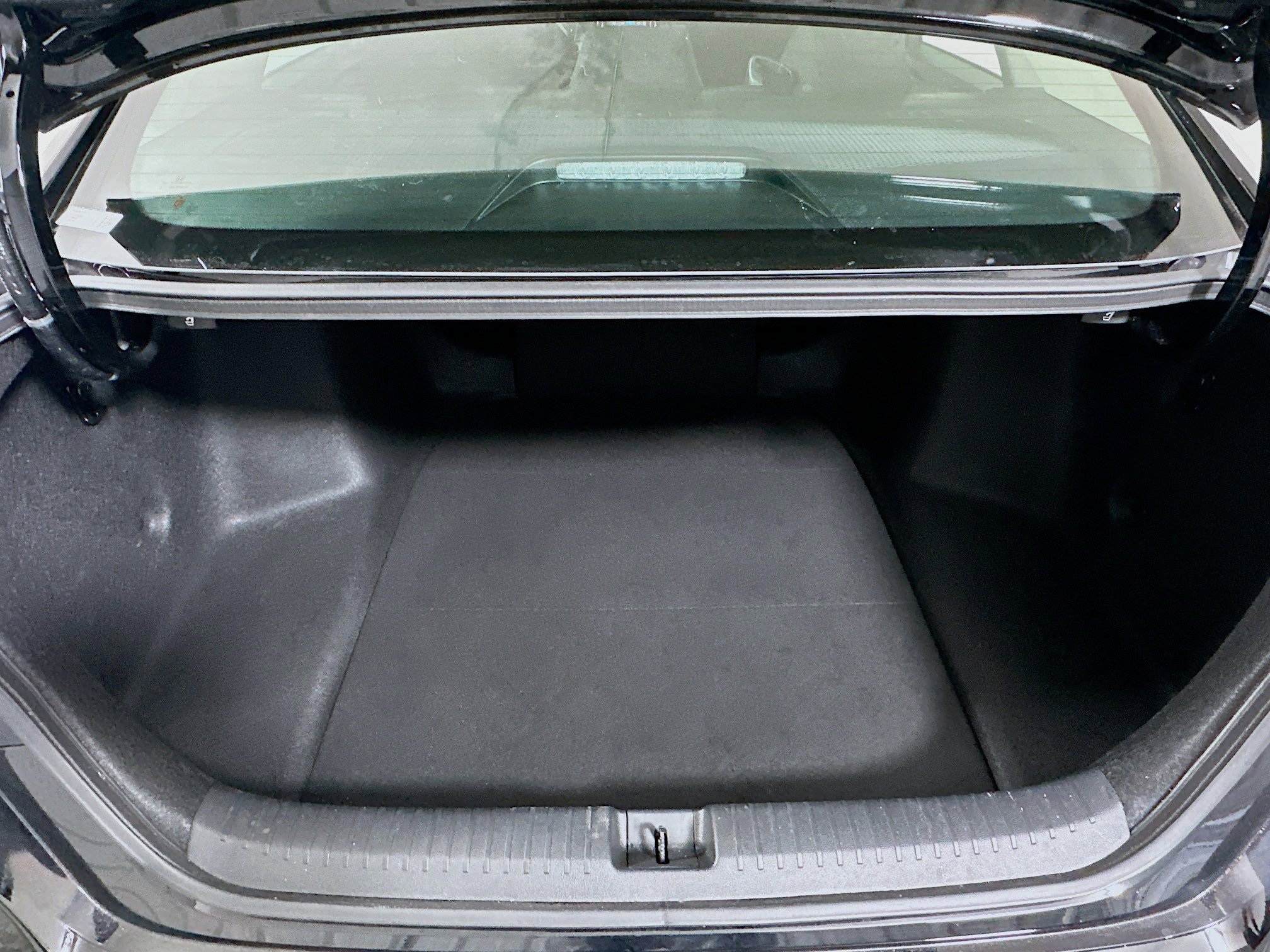 Used 2025 Honda Accord SE image 28