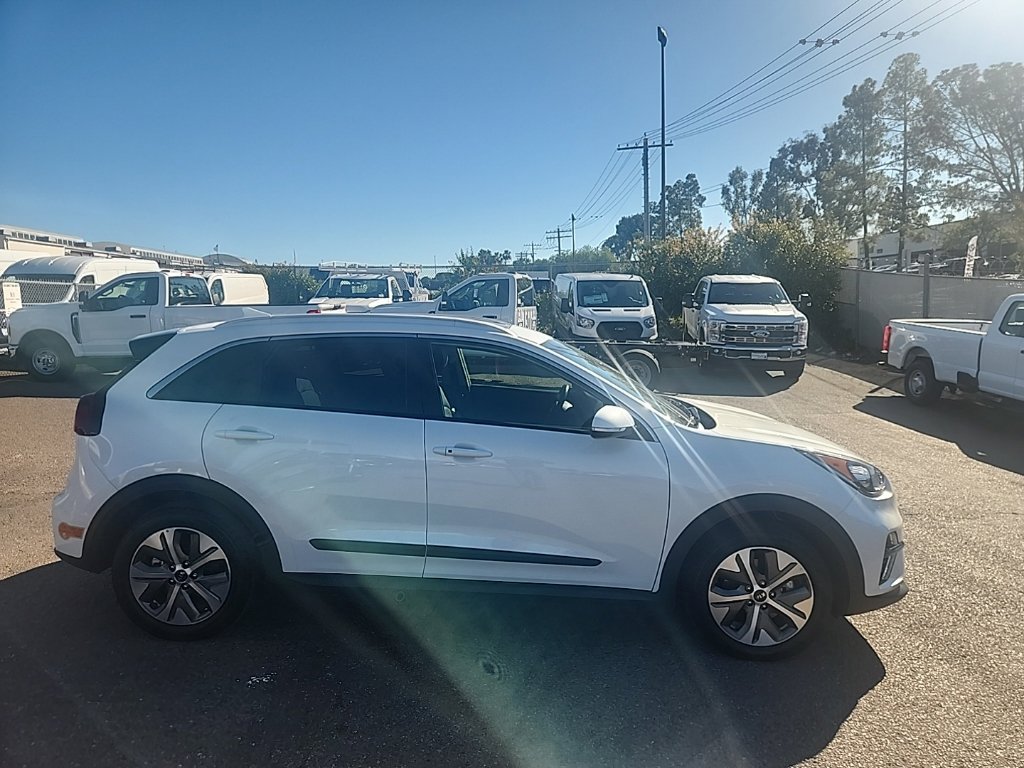 Used 2019 Kia Niro EX Premium FWD image 16
