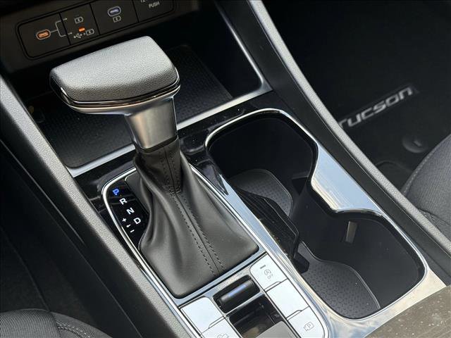 New 2026 Hyundai Tucson SE image 15