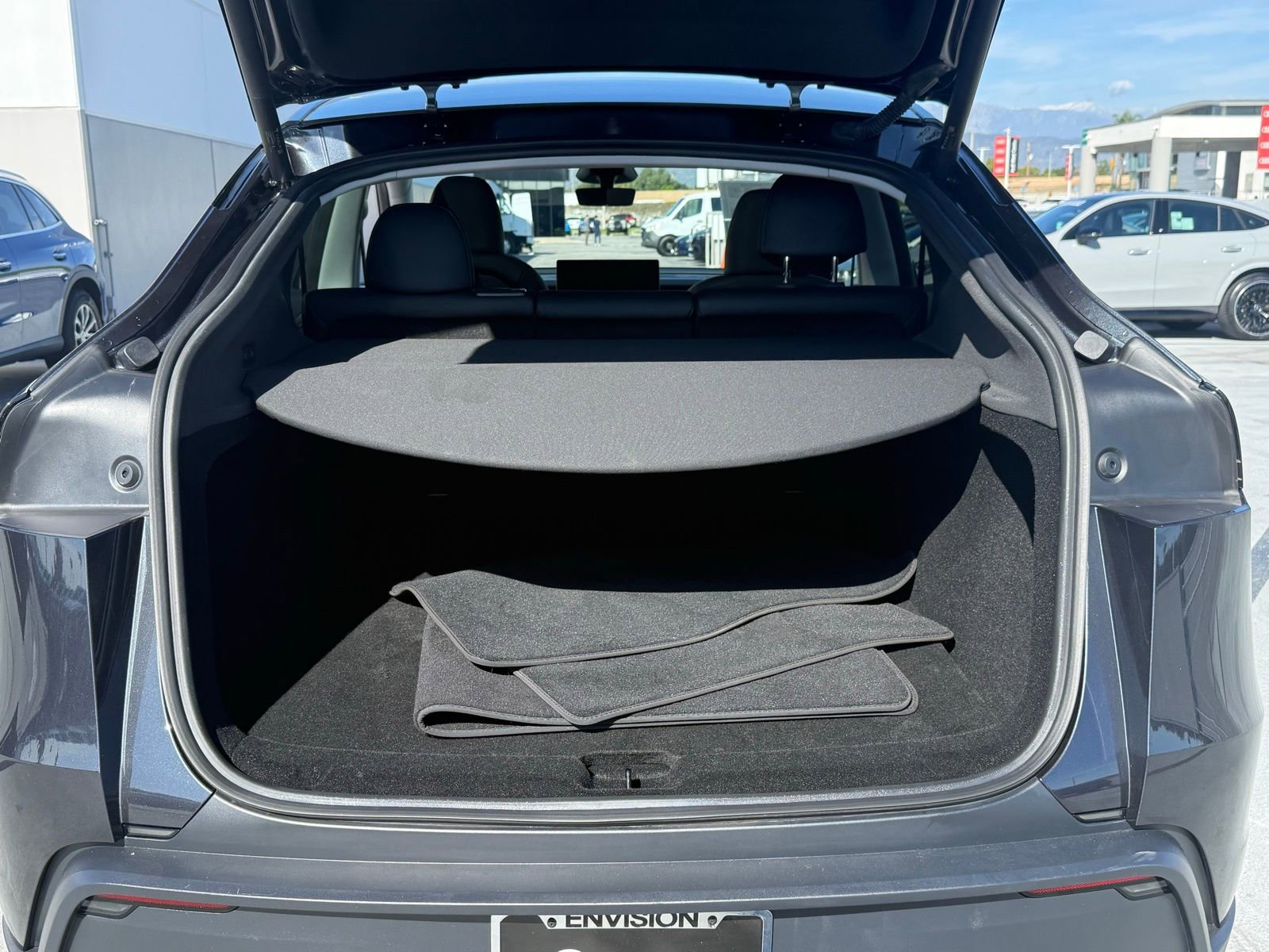 Used 2026 Tesla Model Y Long Range image 15