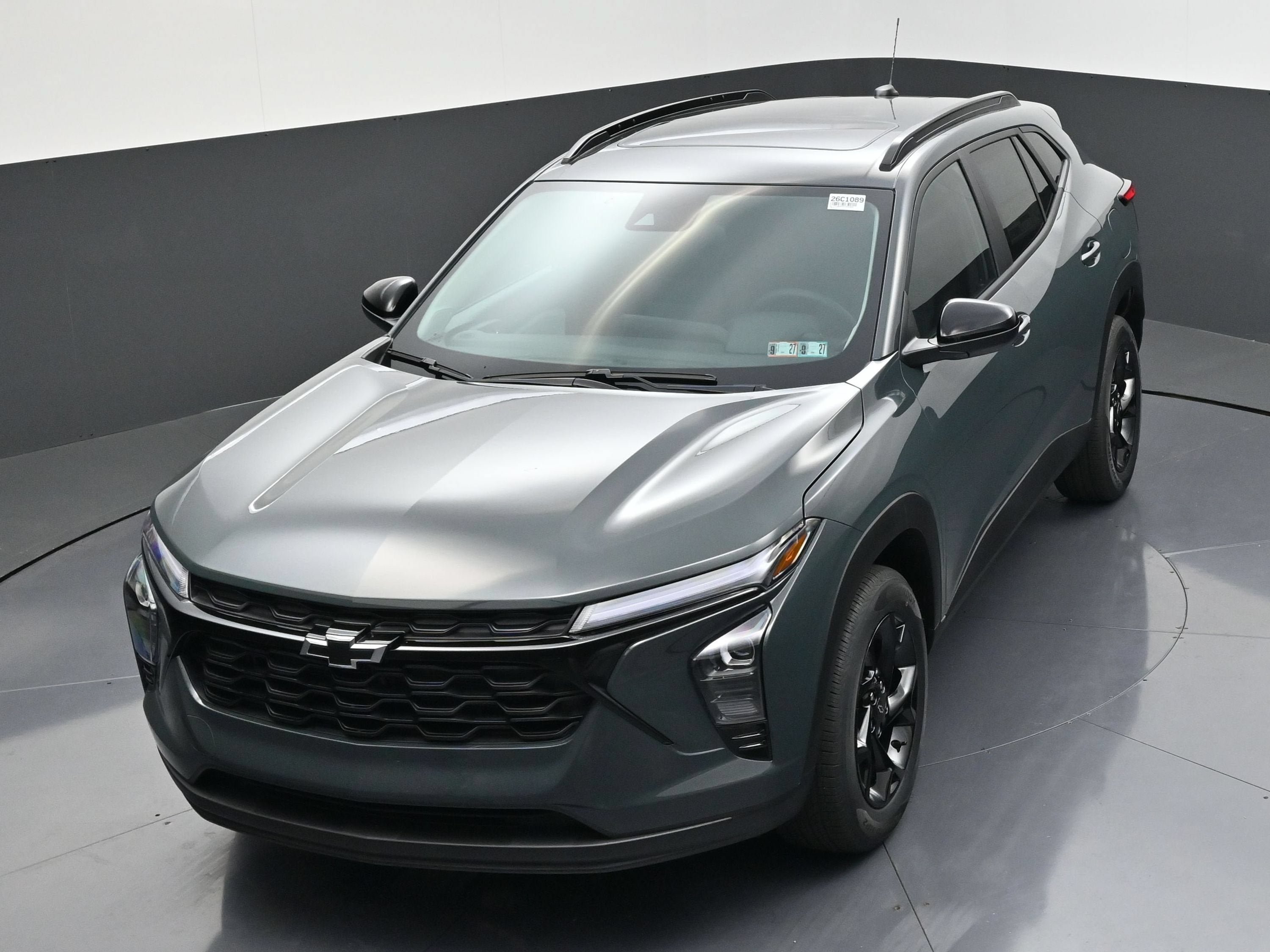 New 2026 Chevrolet Trax LT w/ Sunroof Package FWD image 48