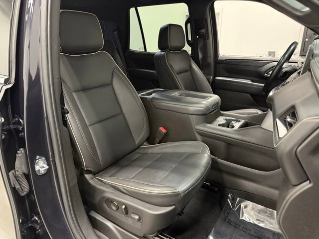 Used 2023 GMC Yukon SLT image 41