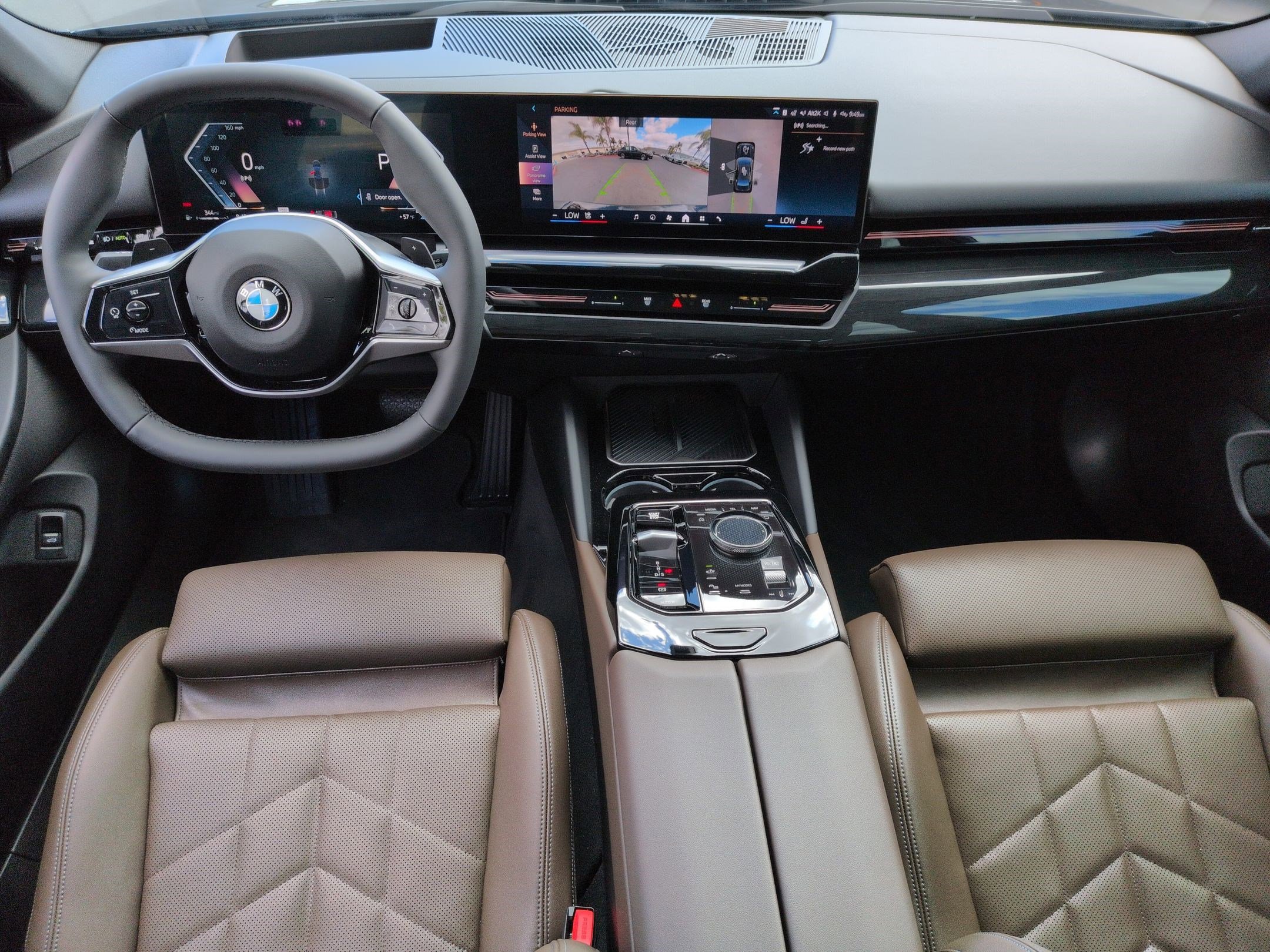 Certified 2024 BMW 530i w/ Premium Package RWD image 29