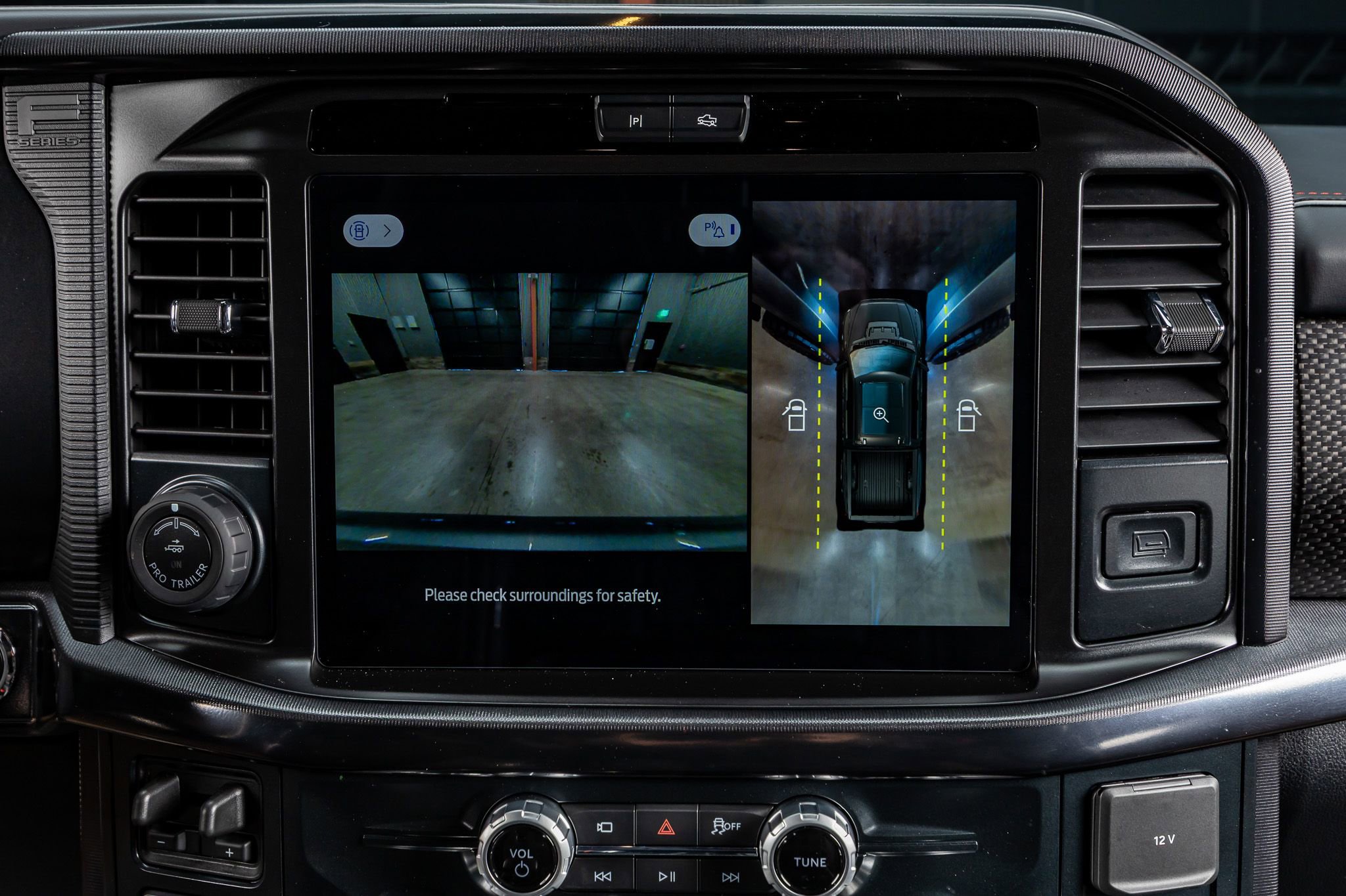 Used 2025 Ford F150 Raptor w/ Equipment Group 803A Raptor R image 26