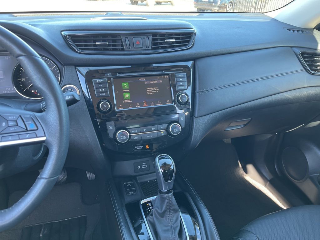 Used 2019 Nissan Rogue SL w/ Premium Package image 19