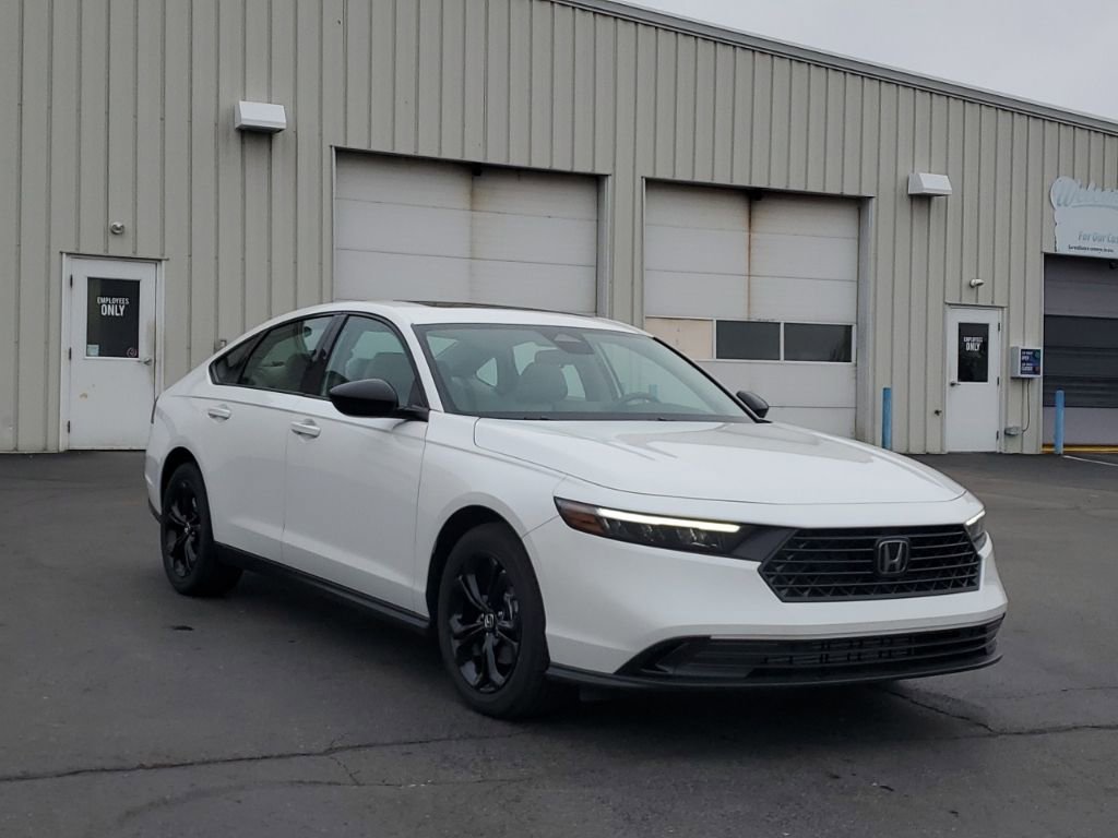 Used 2025 Honda Accord SE