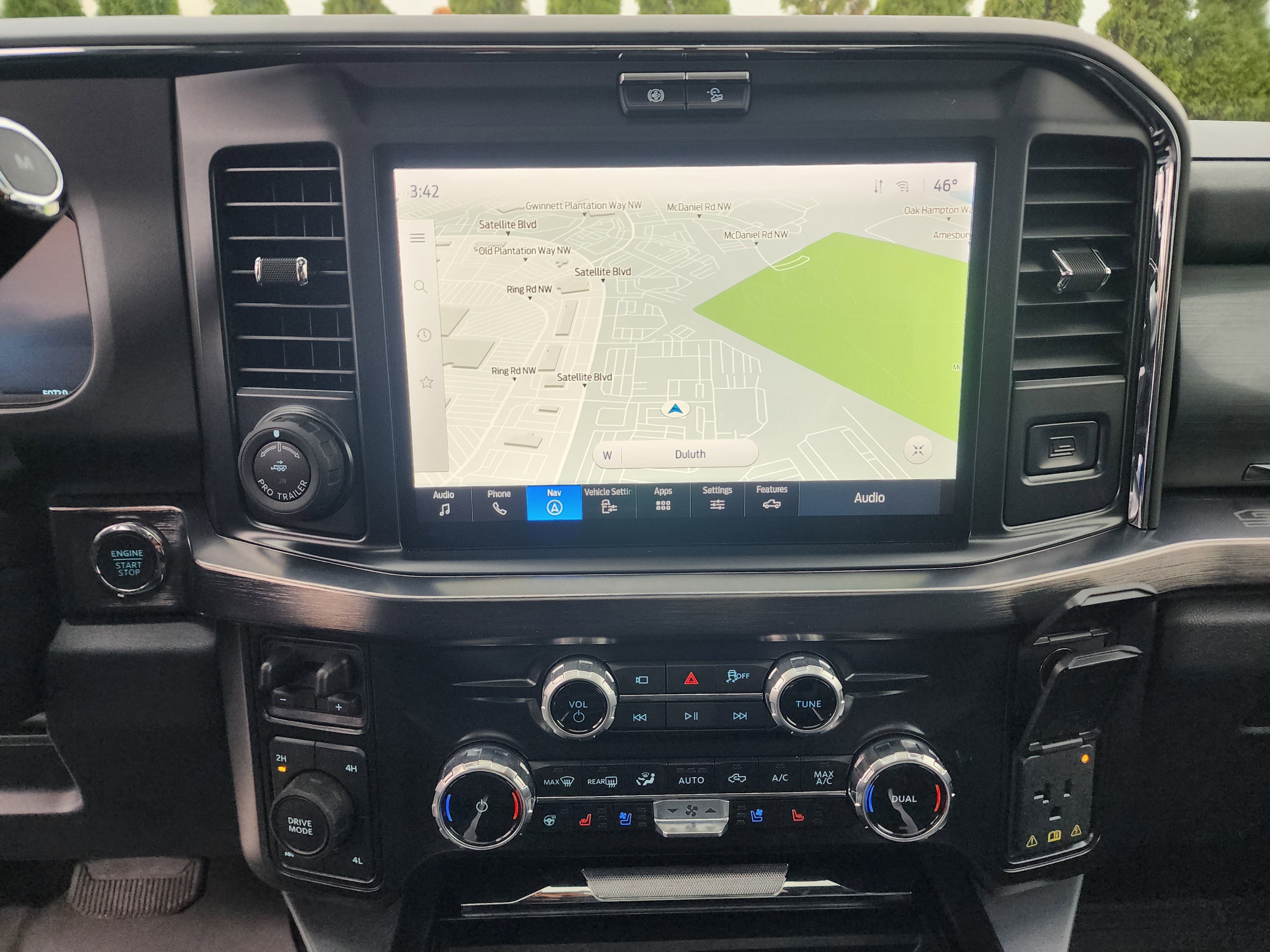 Used 2025 Ford F250 Lariat w/ Lariat Ultimate Package image 32