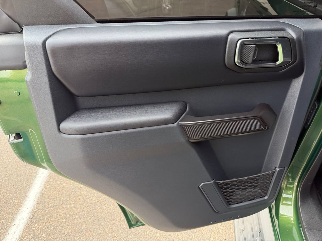 Used 2025 Ford Bronco Outer Banks AWD/4WD image 27