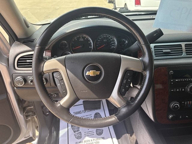 Used 2013 Chevrolet Avalanche LS w/ All-Star Edition AWD/4WD image 5