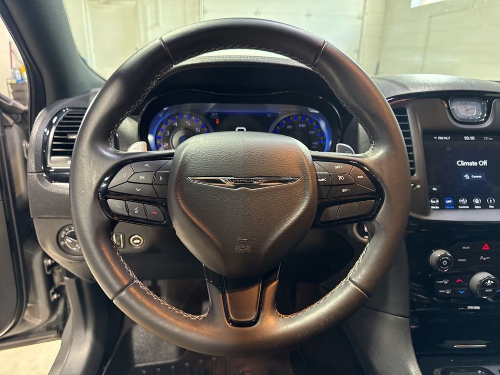 Used 2018 Chrysler 300 S w/ 300S Premium Group AWD/4WD image 11