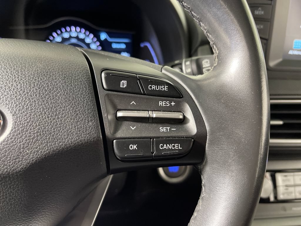 Used 2020 Hyundai Kona Limited FWD image 29