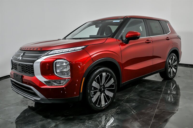 New 2026 Mitsubishi Outlander SE AWD/4WD image 5