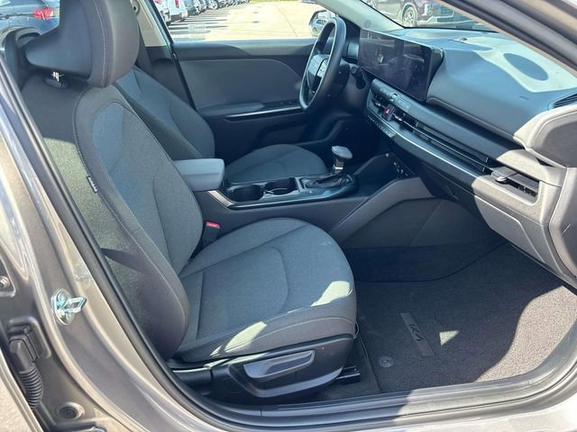 Used 2025 Kia K4 FWD image 15
