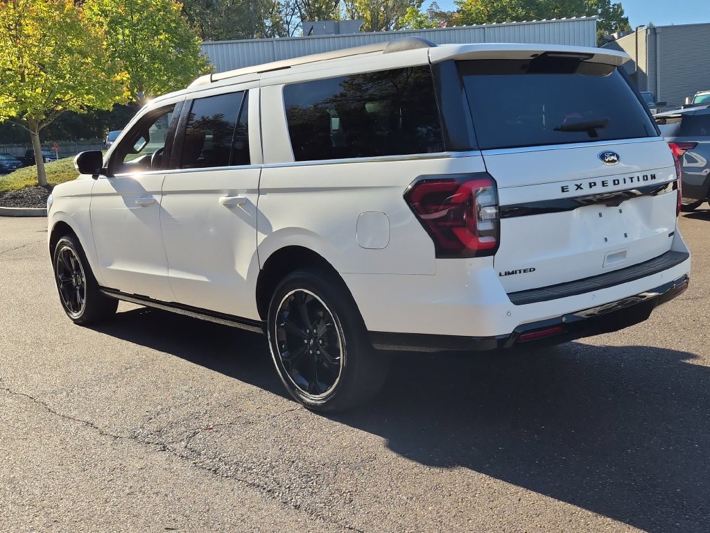 Used 2023 Ford Expedition Max Limited AWD/4WD image 9