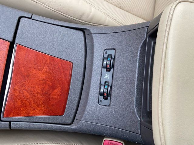 Used 2011 Lexus ES 350 image 17