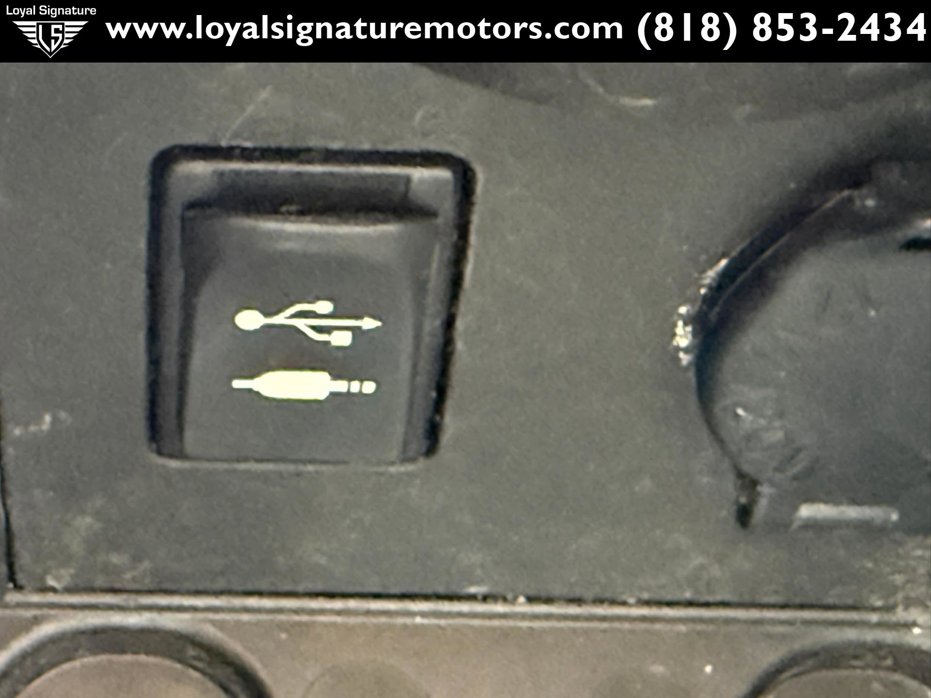 Used 2015 Toyota Prius Prime Plug-In Hybrid image 26