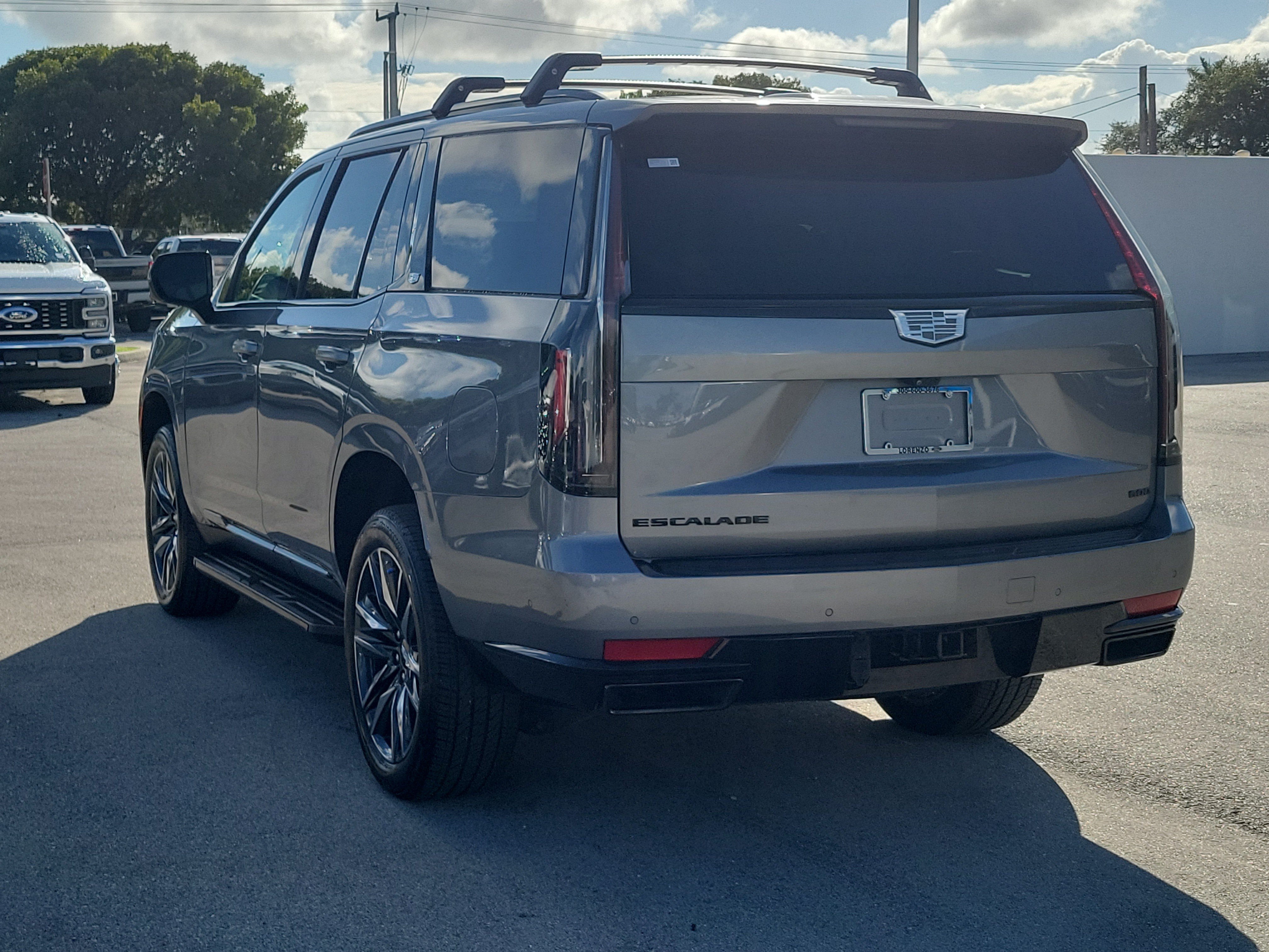 Used 2021 Cadillac Escalade Sport w/ Driver Assist Tech Package RWD image 7