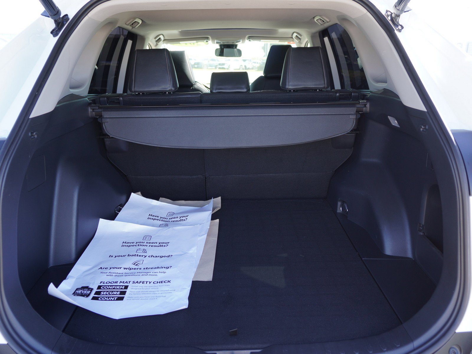 Used 2019 Toyota RAV4 XLE Premium w/ All Weather Liner Package AWD/4WD image 11