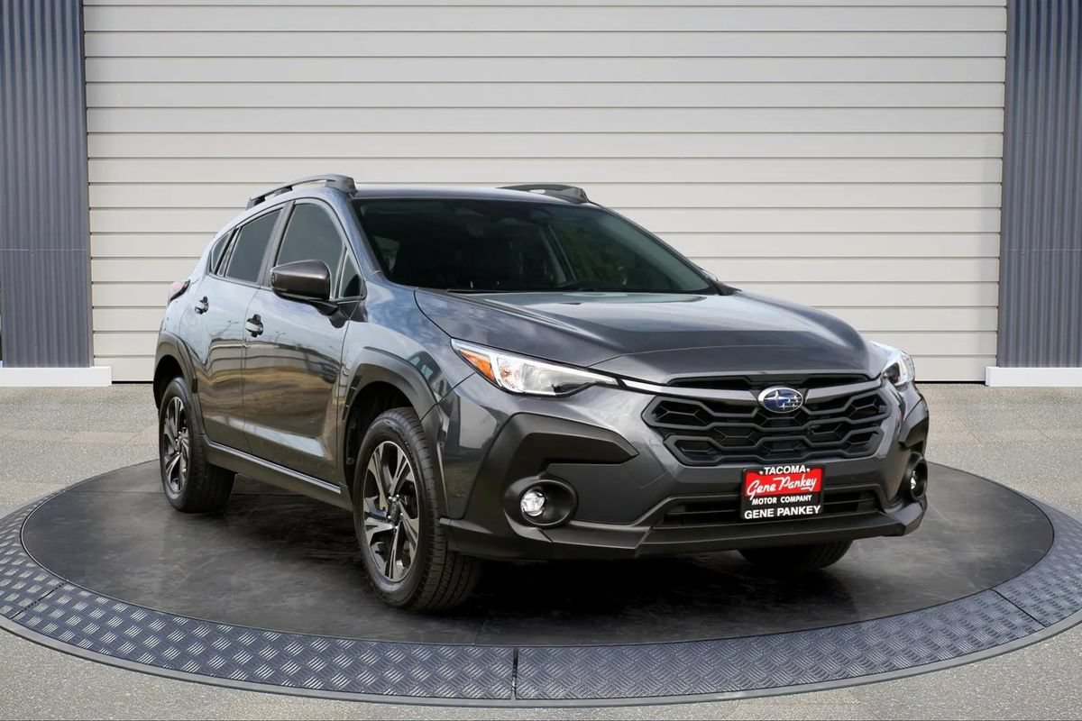 Used 2024 Subaru Crosstrek 2.0i Premium w/ Crosstrek Mirror Package