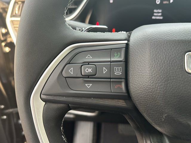 New 2025 Jeep Grand Cherokee L Laredo image 21