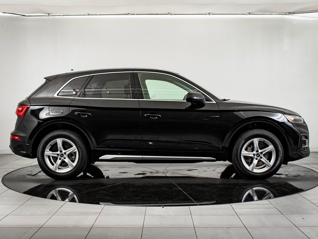 Used 2023 Audi Q5 2.0T Premium w/ Convenience Package image 11