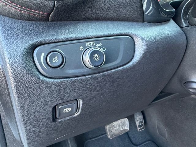 Used 2024 Chevrolet Blazer RS w/ Driver Confidence II Package image 6