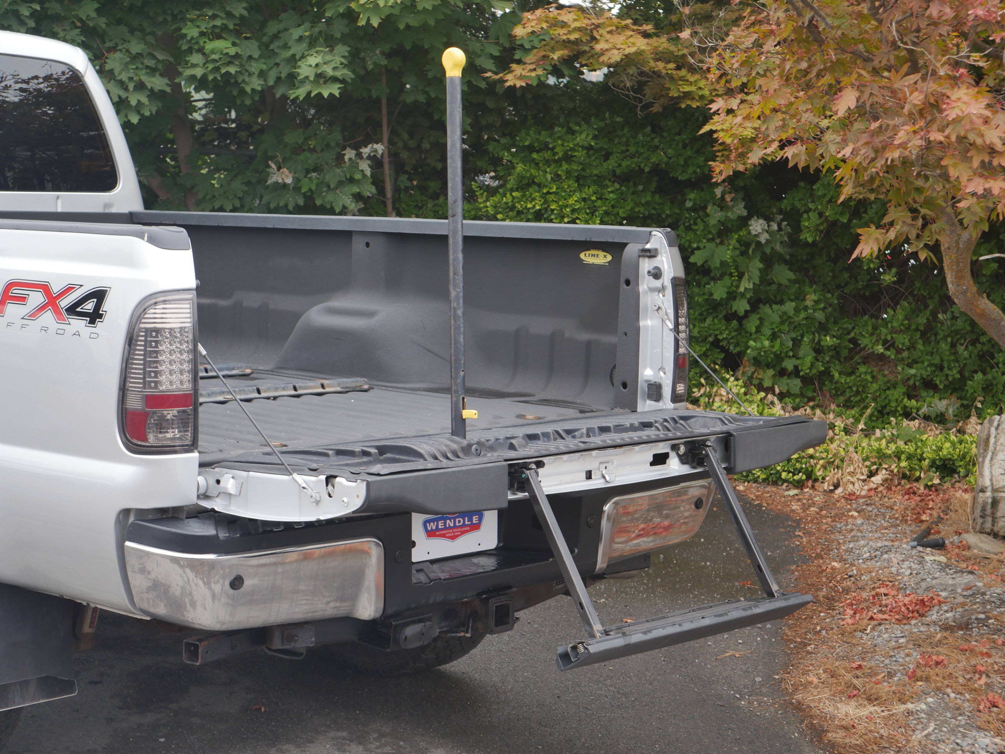 Used 2014 Ford F350 Lariat w/ Lariat Ultimate Package AWD/4WD image 21