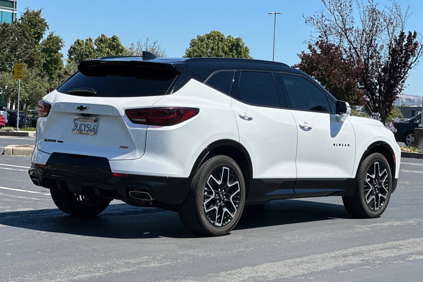 Used 2023 Chevrolet Blazer RS w/ Driver Confidence II Package AWD/4WD image 4