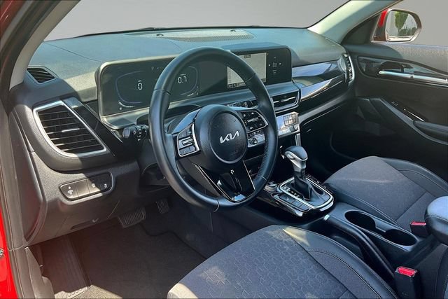 Used 2026 Kia Seltos S AWD/4WD image 17