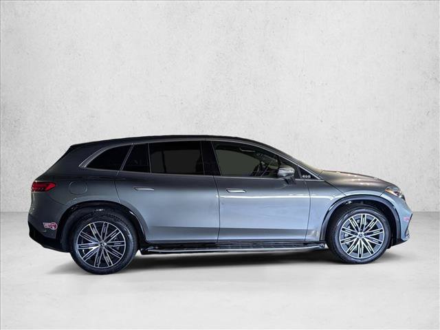 Used 2023 Mercedes-Benz EQS 580 4MATIC SUV image 4