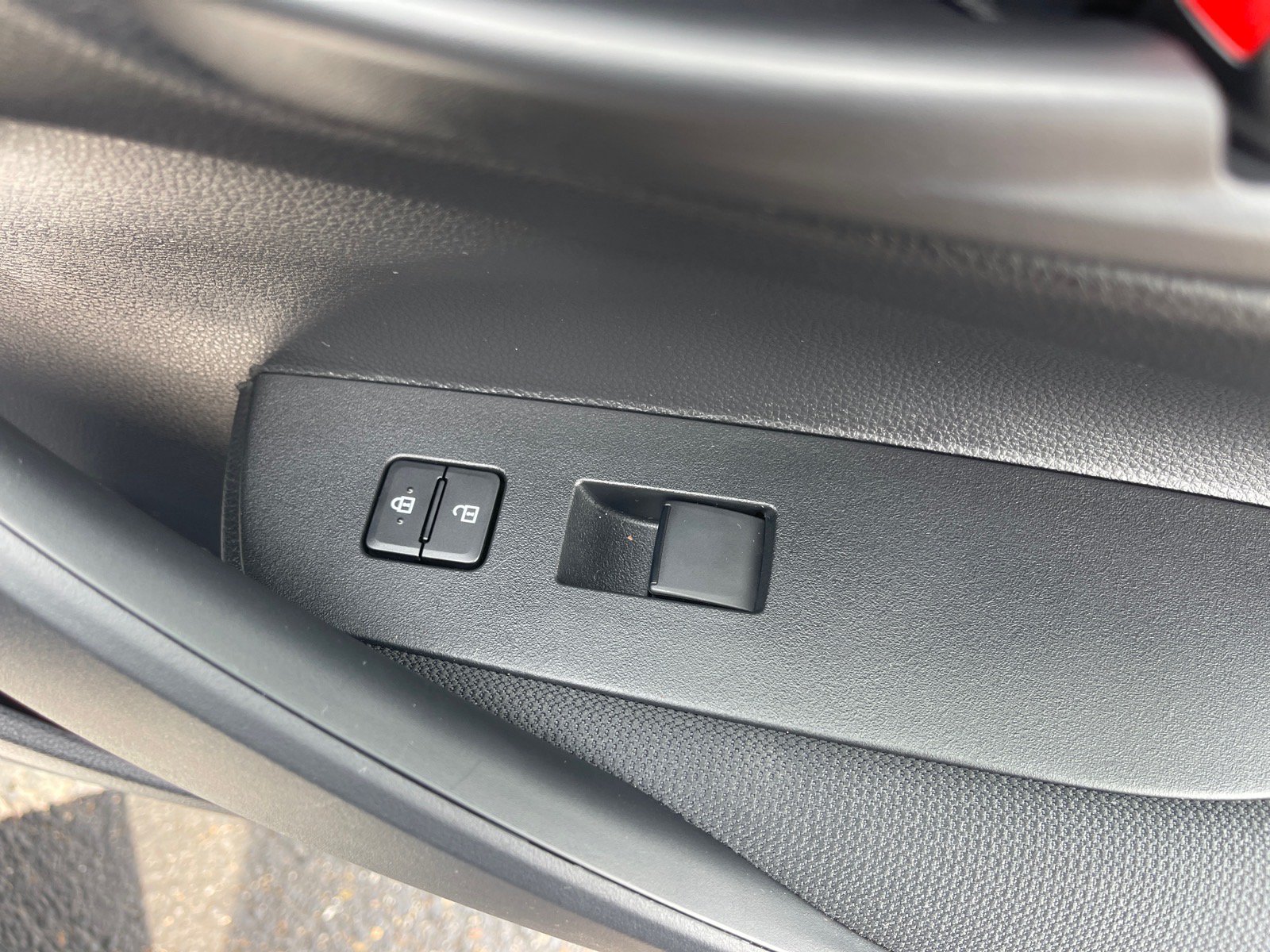 Used 2026 Toyota Corolla LE FWD image 20