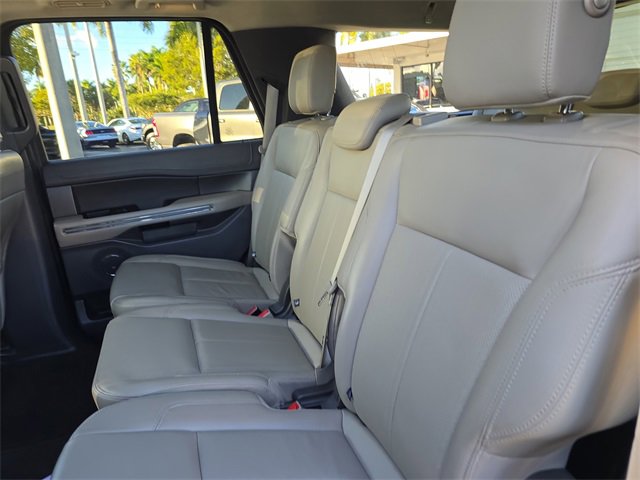 Used 2020 Ford Expedition XLT w/ Equipment Group 202A image 11