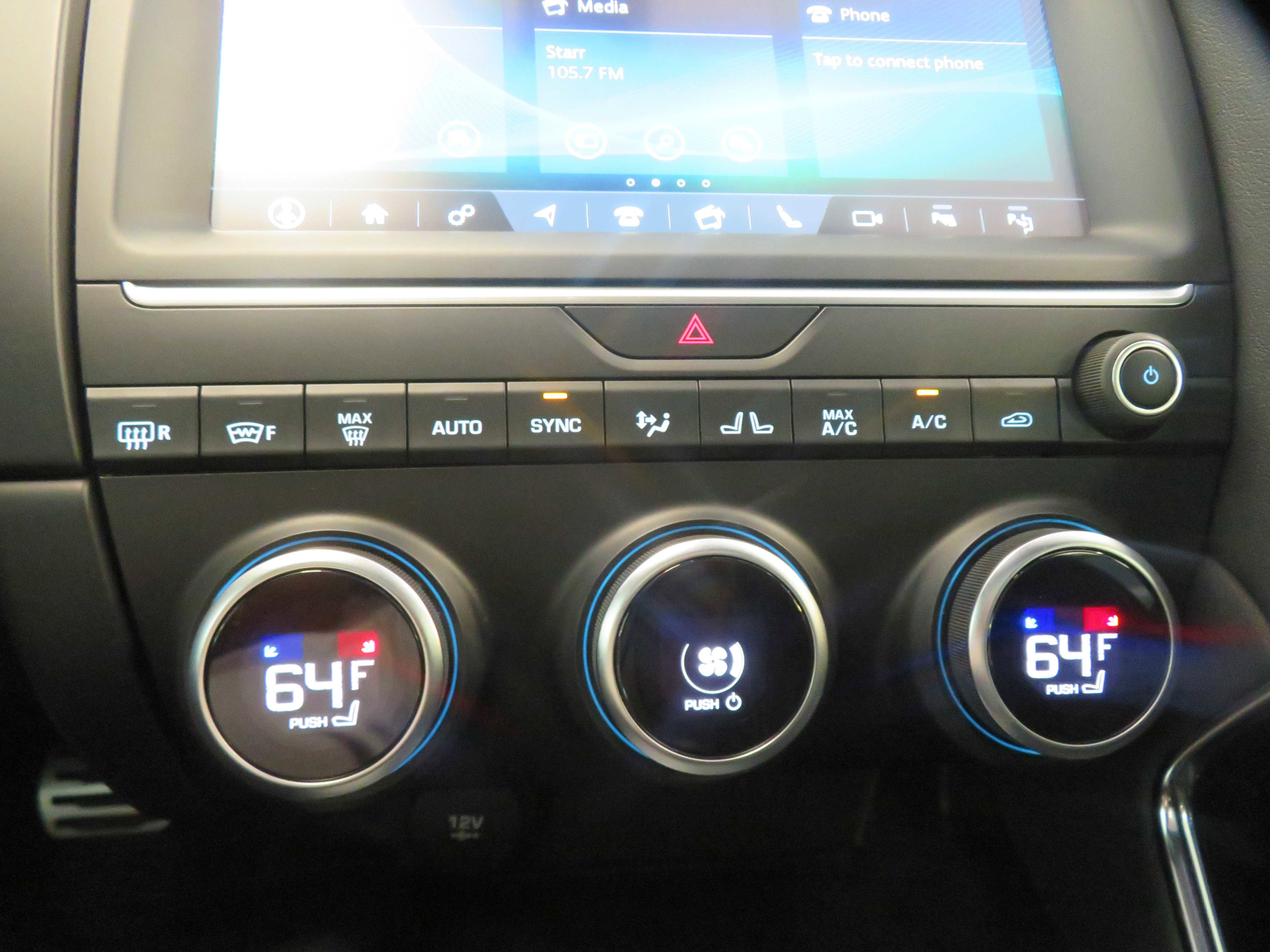 Used 2020 Jaguar E-PACE R-Dynamic SE AWD/4WD image 39