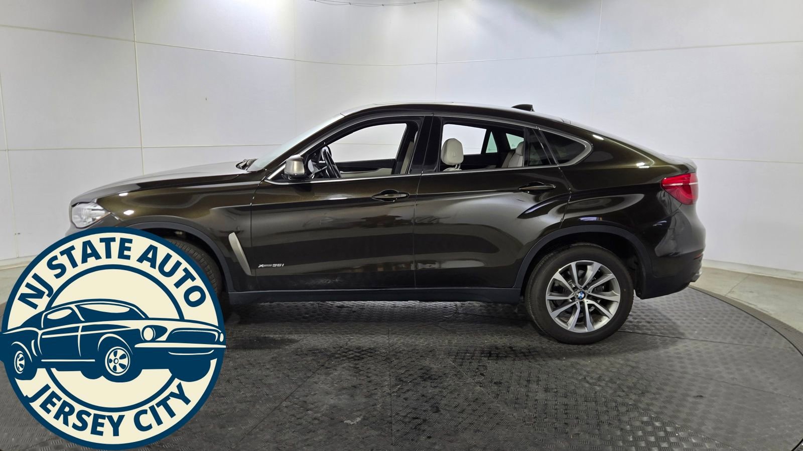 Used 2019 BMW X6 xDrive35i w/ Premium Package image 6