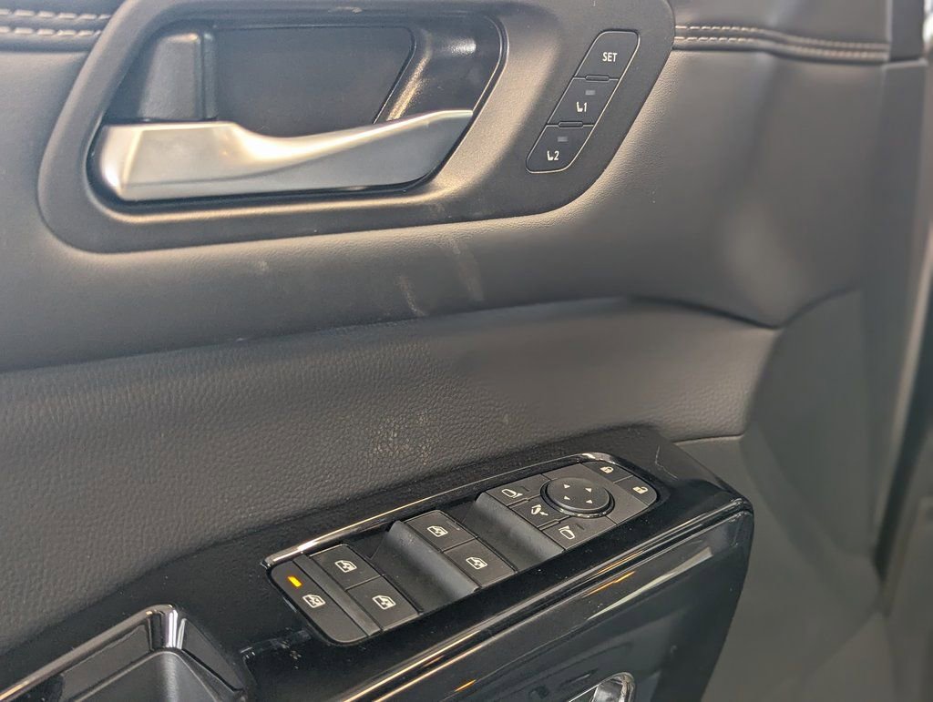 New 2026 Nissan Pathfinder Platinum image 15