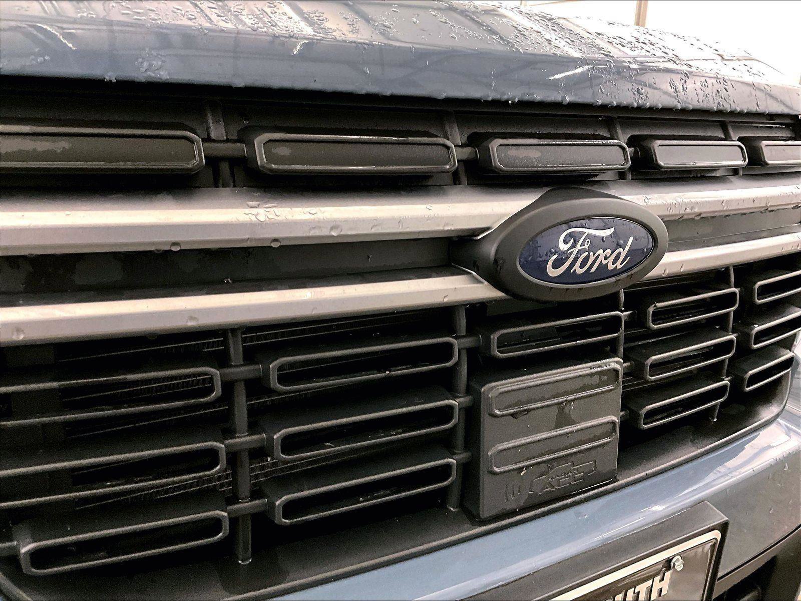 Used 2024 Ford Maverick Lariat w/ FX4 Off-Road Package image 29