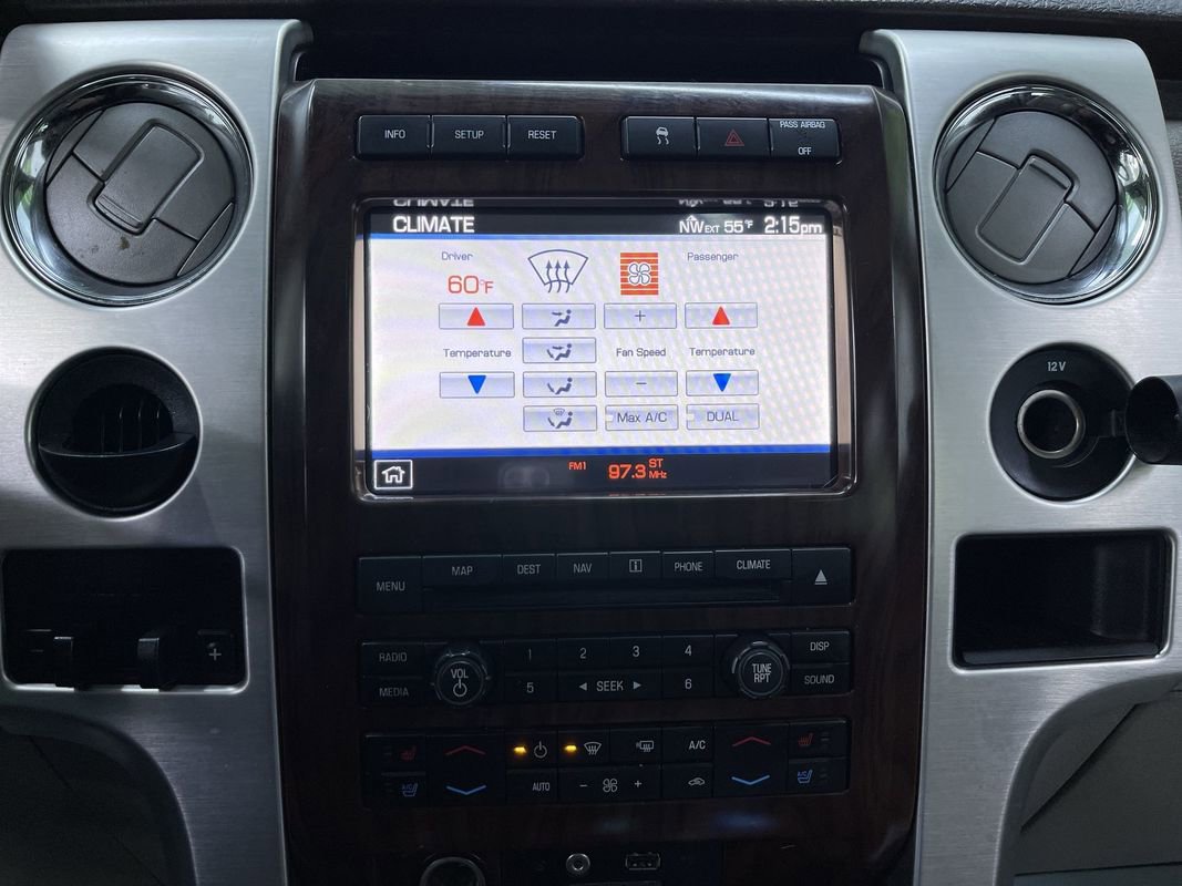 Used 2010 Ford F150 Platinum image 32