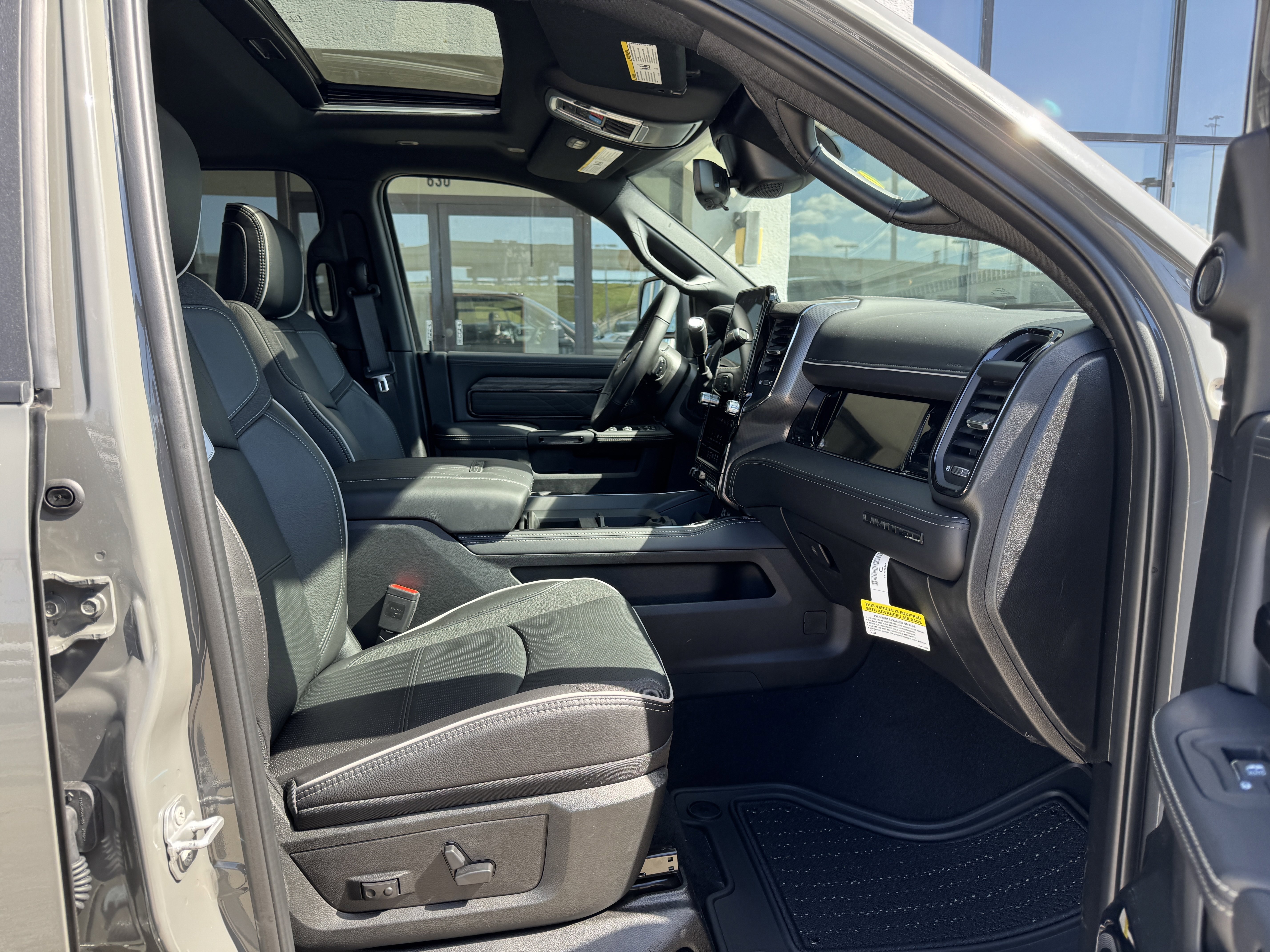 New 2026 RAM 2500 Limited image 25