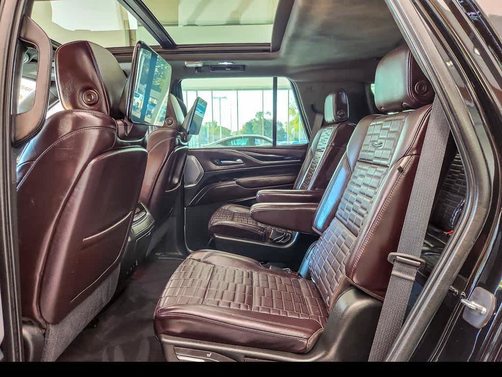 Used 2021 Cadillac Escalade Premium Luxury Platinum w/ LPO, Floor Liner Package AWD/4WD image 14