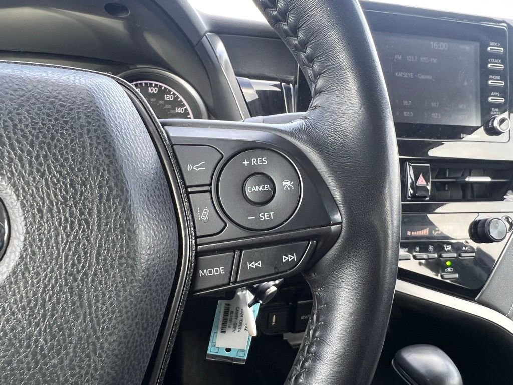 Used 2024 Toyota Camry SE w/ Cold Weather Package image 17