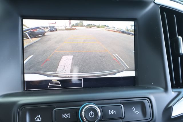 Used 2023 GMC Terrain SLE FWD image 28