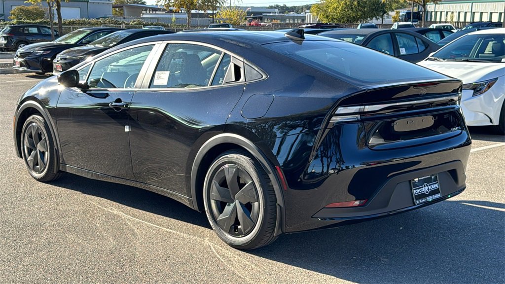 New 2026 Toyota Prius Plug-In Hybrid image 6