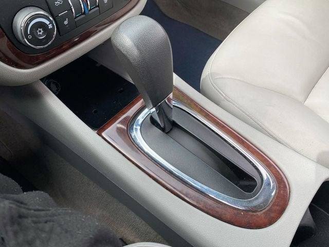 Used 2008 Chevrolet Impala LT FWD image 34