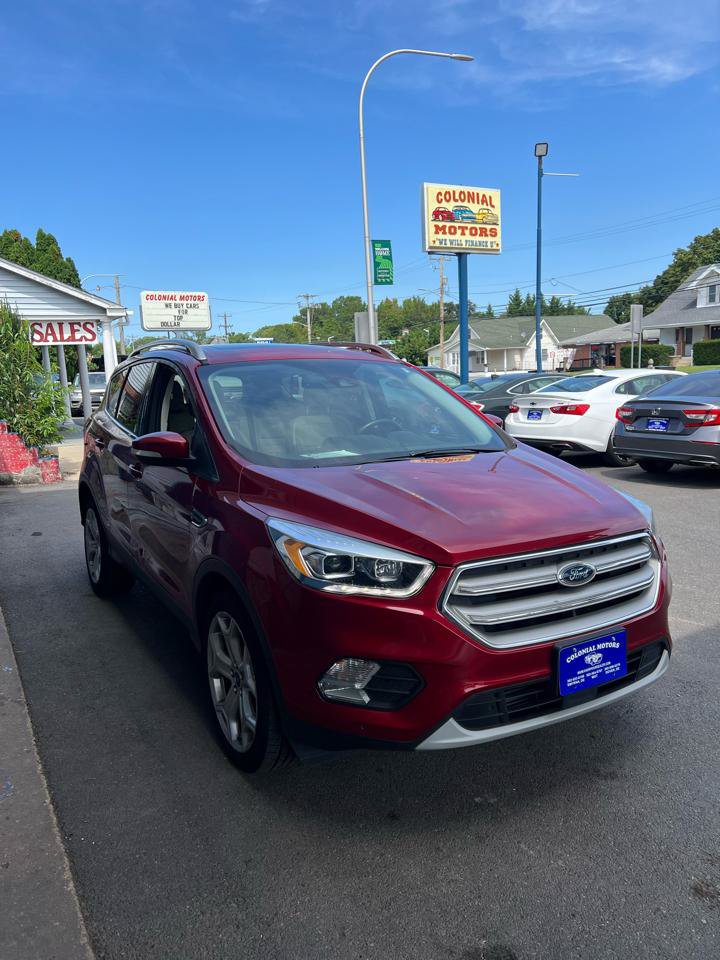 Used 2019 Ford Escape Titanium AWD/4WD image 4