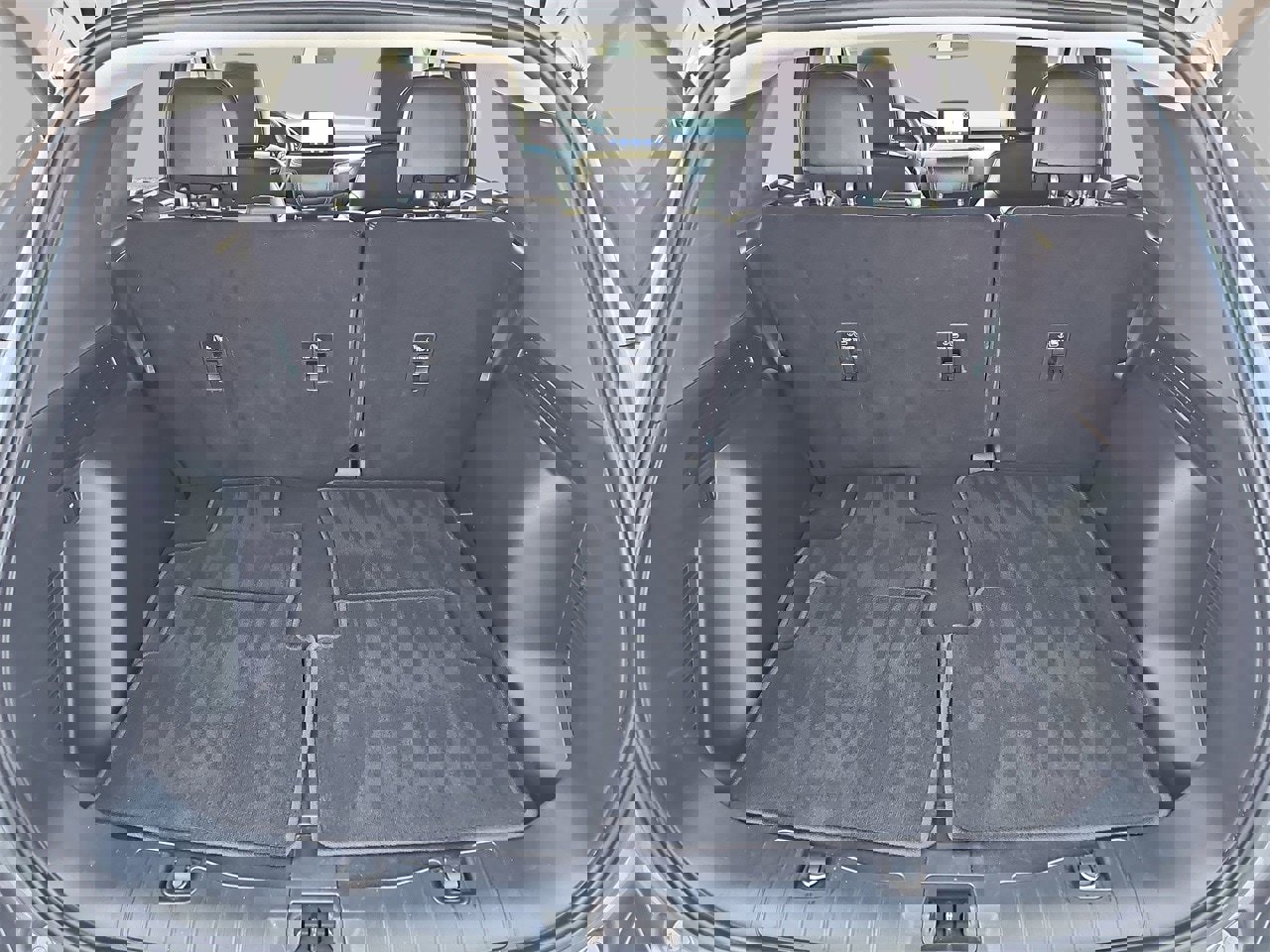 Used 2020 Ford Escape SEL image 12