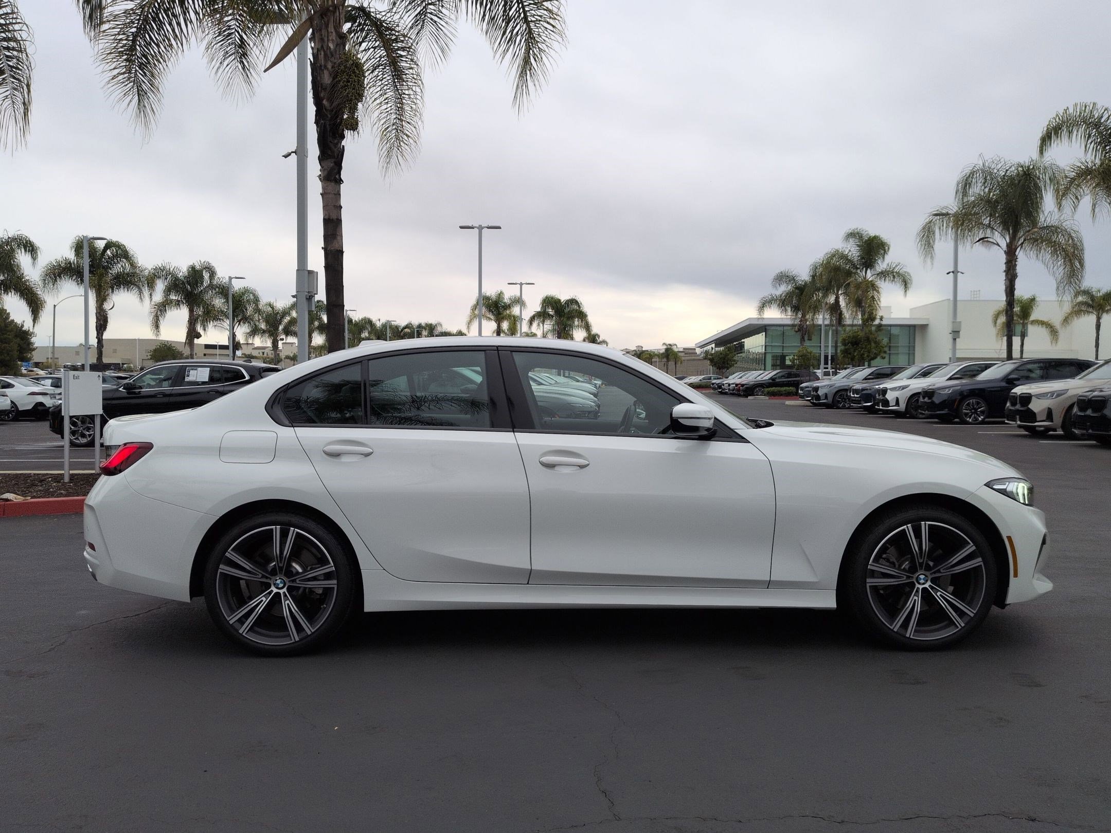 Certified 2023 BMW 330i Sedan w/ Driving Assistance Package image 11